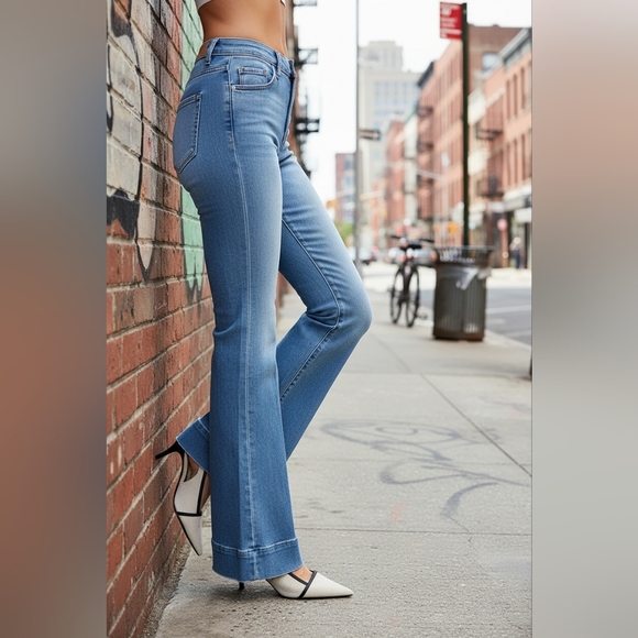 Risen Mid-Rise Waist Tummy Control Slim Retro 70s Flare Leg Jeans Denim Pants - Picture 6 of 15